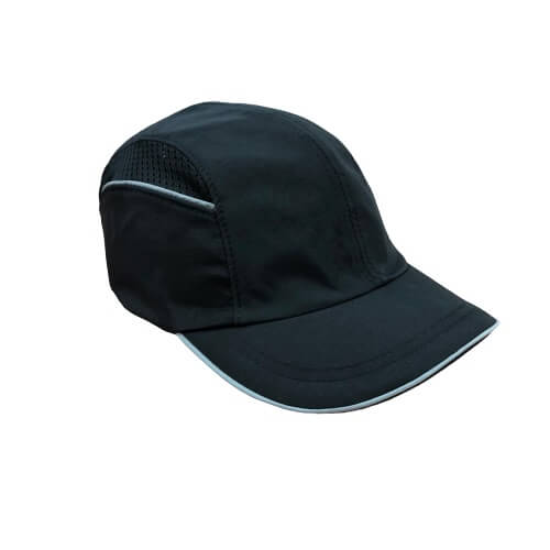 כובע חבטות שחור מאוורר